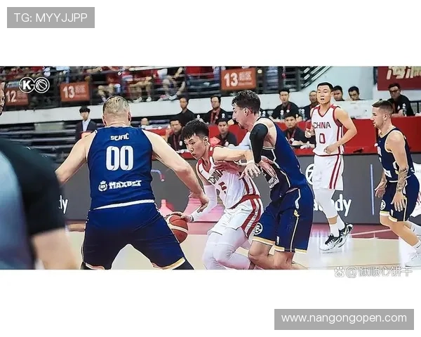 中国男篮迎战劲敌关键战，全力争取亚洲杯最佳成绩